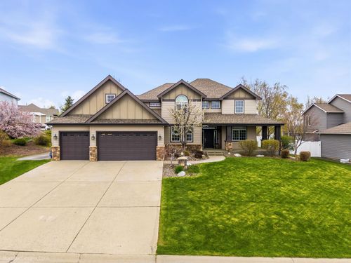 17205 E Morningside Ln, Greenacres, WA, 99016-8818 | Card Image