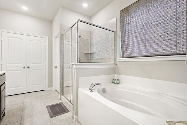 245 Stone Canyon Dr, House other with 3 bedrooms, 2 bathrooms and null parking in Rhome TX | Image 26