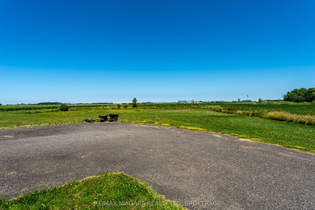 374 Niagara Stone Rd, House other with 5 bedrooms, 3 bathrooms and 6 parking in Niagara on the Lake ON | Image 39