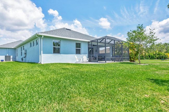 12755 Rainwashed Loop, House other with 3 bedrooms, 2 bathrooms and null parking in Parrish FL | Image 34