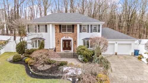 8 Willow Dr, Old Bridge, NJ, 08857-3320 | Card Image