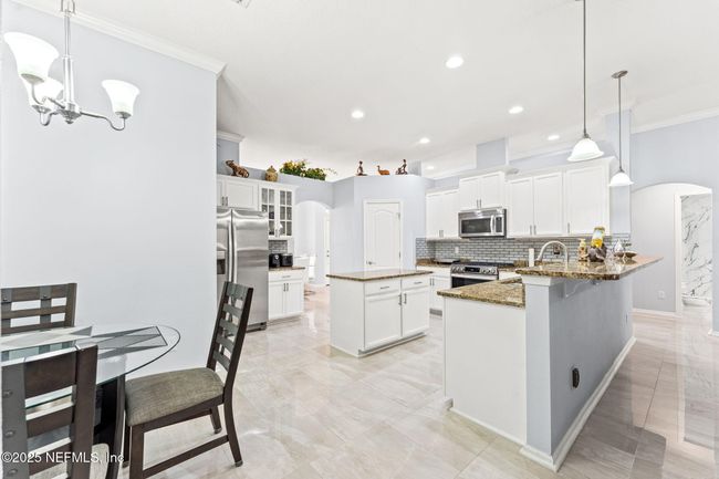 1383 King Rail Ln, House other with 4 bedrooms, 2 bathrooms and null parking in MIDDLEBURG FL | Image 8