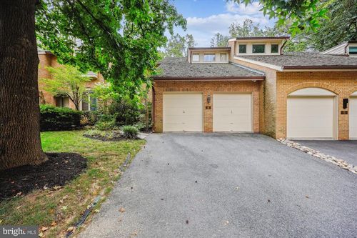 6 Goldleaf Ct, BETHESDA, MD, 20817-5829 | Card Image