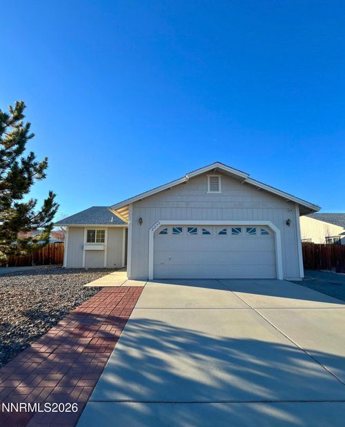 2275 Albatross Way, Sparks, NV, 89441-5839 | Card Image