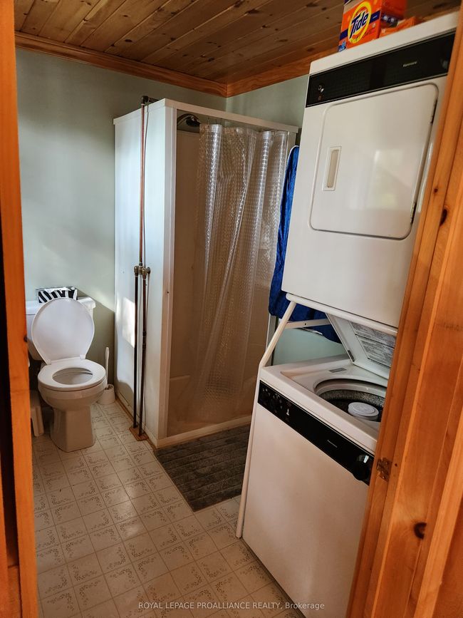 102 Mazinaw Lake, House other with 2 bedrooms, 1 bathrooms and null parking in Cloyne ON | Image 13