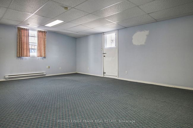 106 Colborne St E, Home with 0 bedrooms, 0 bathrooms and null parking in Whitby ON | Image 15