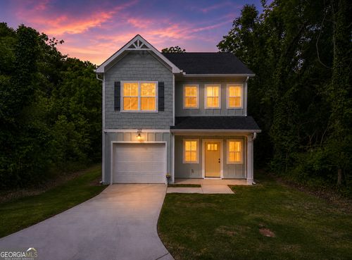 717 Scales St, Griffin, GA, 30224-4109 | Card Image