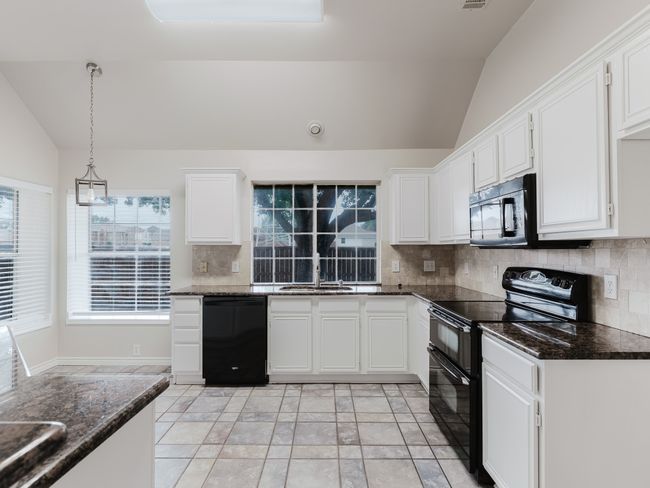 4252 Winding Brook Dr, House other with 4 bedrooms, 2 bathrooms and null parking in Plano TX | Image 6