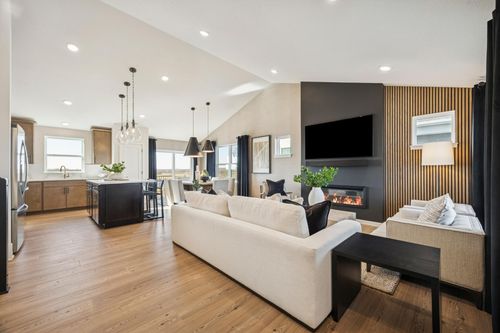 8863 63rd St S, Cottage Grove, MN, 55016 | Card Image