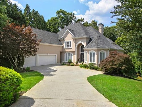 9745 Autry Falls Dr, Alpharetta, GA, 30022-3235 | Card Image