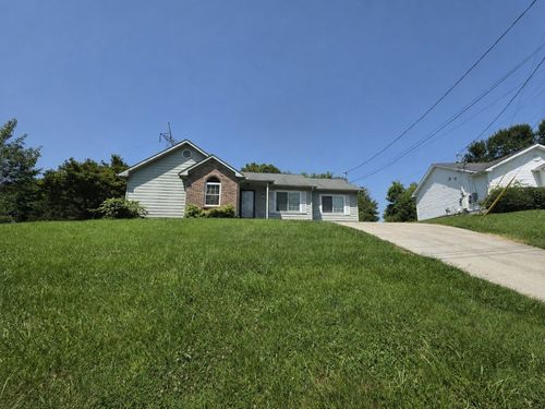 2001 Hyde Park Ln, Knoxville, TN, 37921-4968 | Card Image