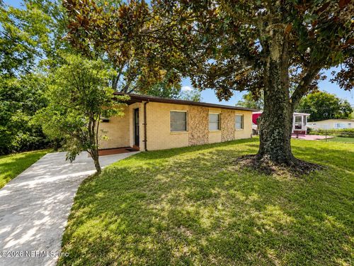 10415 Briarcliff Rd E, Jacksonville, FL, 32218-5439 | Card Image