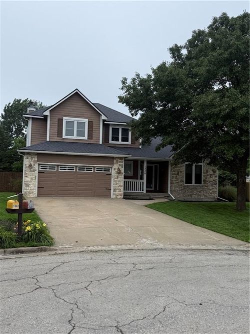 1336 S Redbud St, Ottawa, KS, 66067-2667 | Card Image