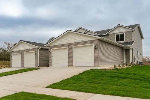 1081 Century Hills Ln Ne, Rochester, MN, 55906 | Card Image