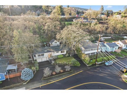 1610 Kelly Ave, The Dalles, OR, 97058-3066 | Card Image