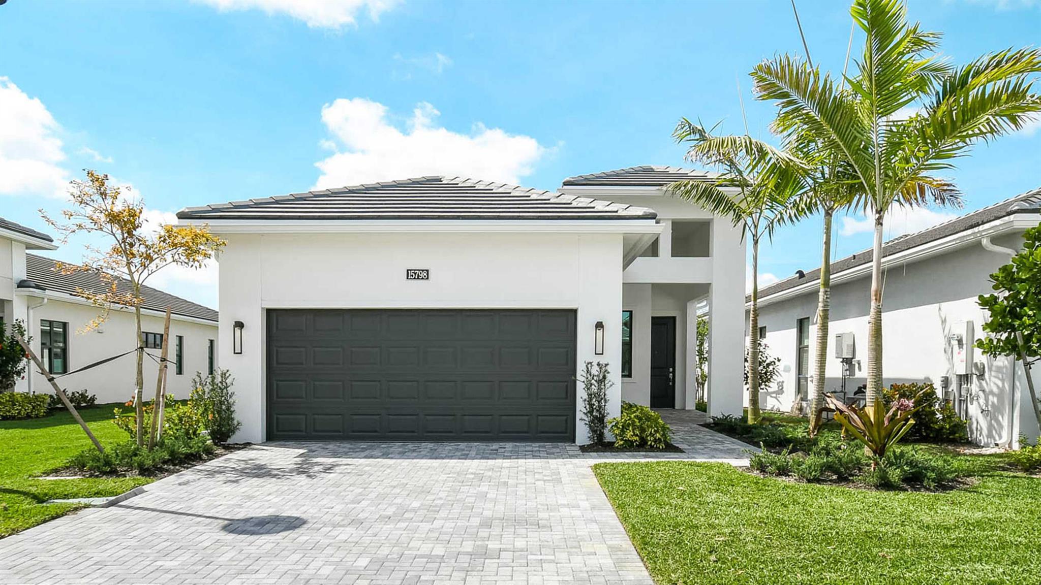 15798 Key Biscayne Lane, For Sale in Westlake Zoocasa
