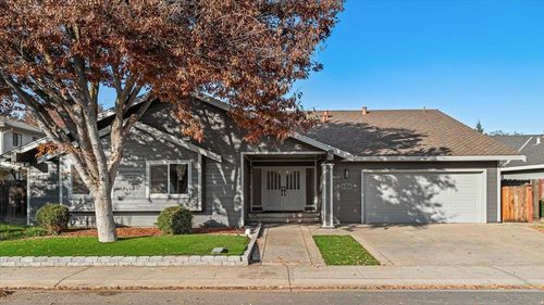 2117 Manitoba Court, Modesto, CA, 95356 | Card Image