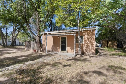 2070 Eldorado Loop, Bosque Farms, NM, 87068-9207 | Card Image