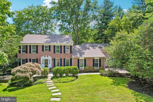 25 Andrew Dr, Lawrence, NJ, 08648-2044 | Card Image