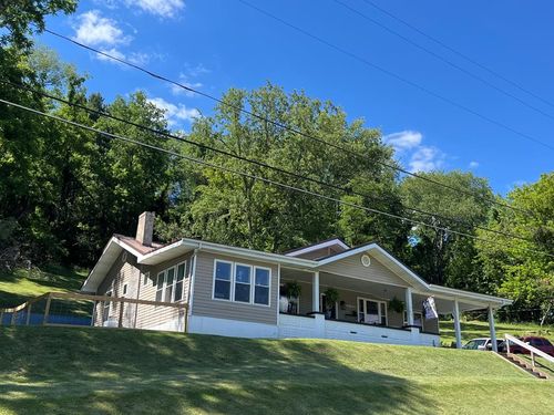 219 Jeffersonville, Tazewell, VA, 24651 | Card Image