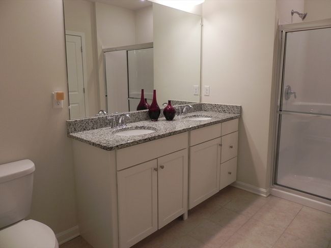 406 - 22 Farmstead Ln, Condo with 2 bedrooms, 2 bathrooms and 1 parking in Sudbury MA | Image 4