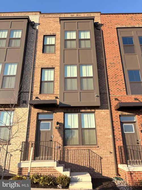 736 Watts St, BALTIMORE, MD, 21217-5150 | Card Image