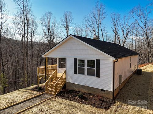 5227 Howard Gap Road, Saluda, NC, 28773 | Card Image