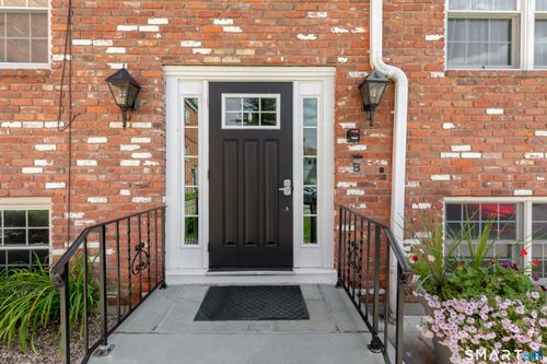 7-12 Terrace Pl, New Milford, CT, 06776-2806 | Card Image
