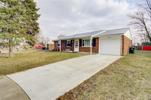 2520 Glenmore Ct, Troy, OH, 45373-1041 | Card Image