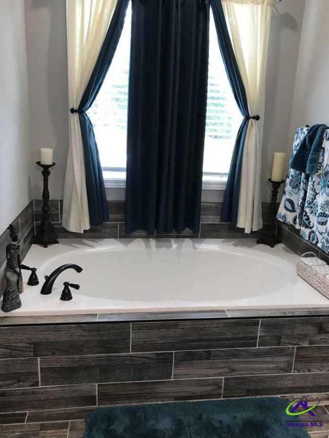 321 Sterling Dr, House other with 4 bedrooms, 3 bathrooms and null parking in Byron GA | Image 44