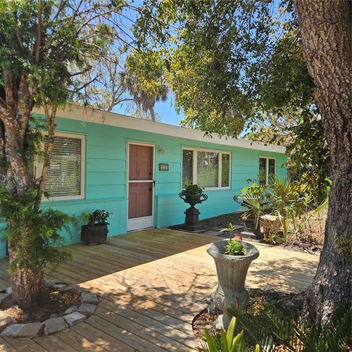 528 Ralph St, SARASOTA, FL, 34242-1330 | Card Image