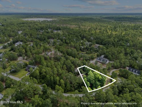 283 Foxcroft Rd, Southport, NC, 28461-7907 | Card Image