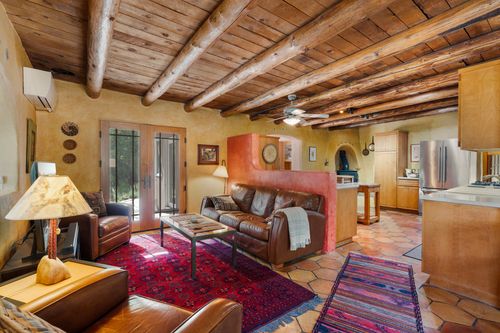 36 Sandy Way, Santa Fe, NM, 87506-7192 | Card Image