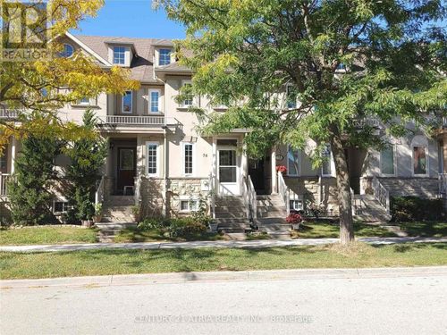 76 Ellesmere St, Richmond Hill, ON, L4B4E3 | Card Image