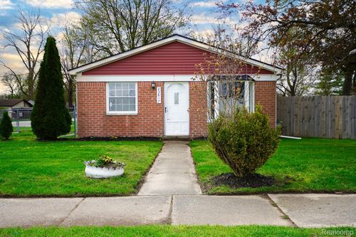 23817 Bredow Ave, Romulus, MI, 48174-9238 | Card Image