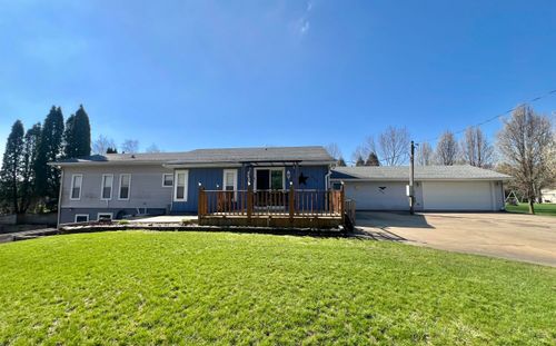833 Crauns Ln, Quincy, MI, 49082-8547 | Card Image