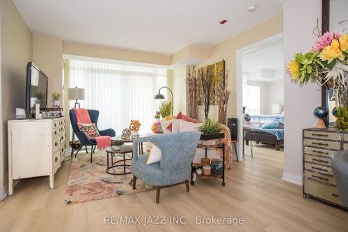 714-1600 Charles St, Whitby, ON, L1N0G4 | Card Image