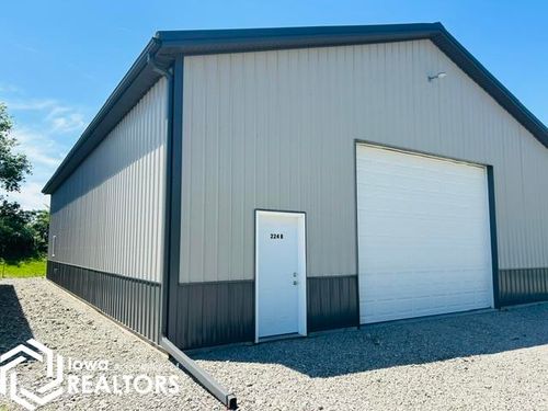 224B Woodland West Road, Montezuma, IA, 50171 | Card Image