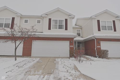 10915 Perry Pear Dr, Zionsville, IN, 46077-8587 | Card Image