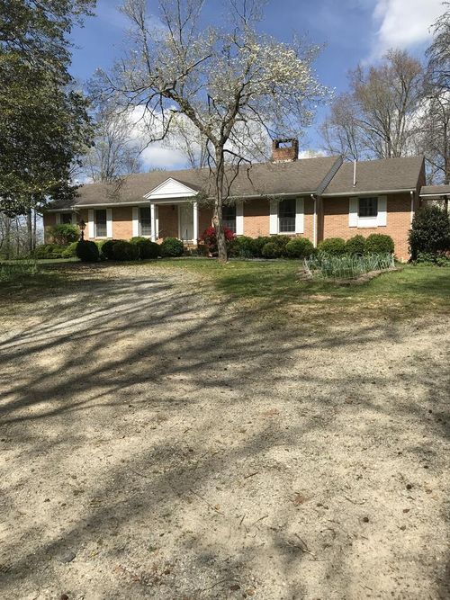 2501 Whitehead Rd, Keysville, VA, 23947-4109 | Card Image