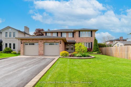 1 Dunsford Crt, Lindsay, ON, K9V5T3 | Card Image