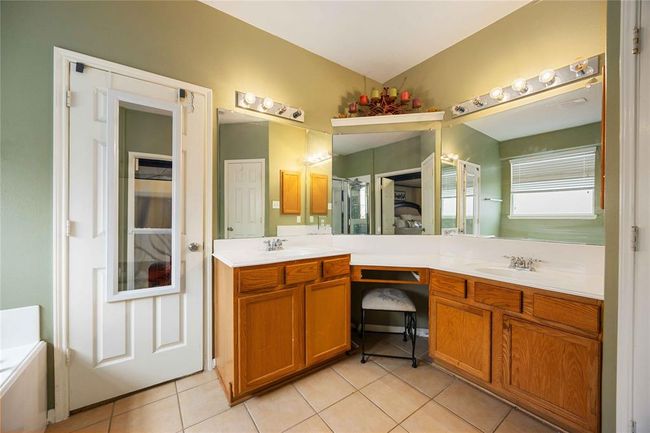 Primary bathroom | Image 15