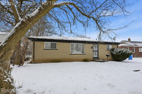 4052 Burton St, Inkster, MI, 48141-2733 | Card Image