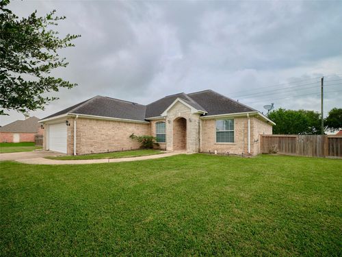 10611 Alex Dr, Needville, TX, 77461-8480 | Card Image