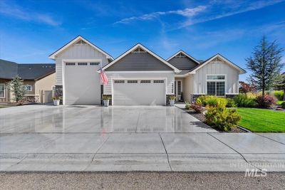 15266 Flora Springs Way, House other with 3 bedrooms, 2 bathrooms and 4 parking in Caldwell ID | Image 2