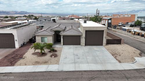 3199 Oro Grande Blvd, Lake Havasu City, AZ, 86406-9035 | Card Image