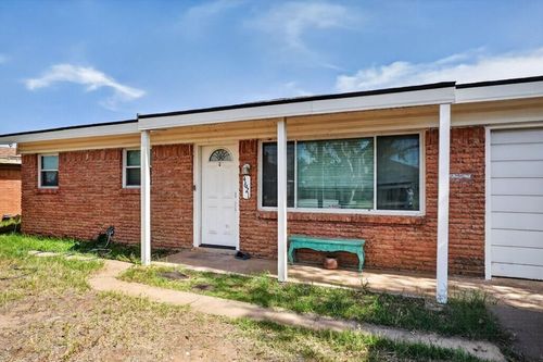 4621 Graceland Dr, Midland, TX, 79703-6843 | Card Image
