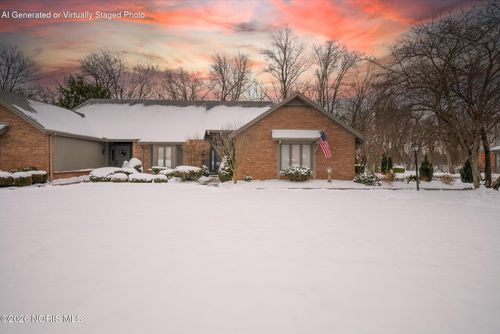 36 Wolf Ridge Dr, Holland, OH, 43528-9465 | Card Image