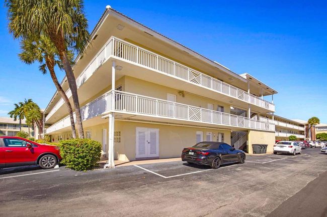 APT-343 - 1951 Ne 39 Th St, Condo with 2 bedrooms, 2 bathrooms and null parking in Lighthouse Point FL | Image 27
