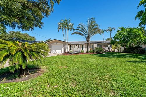 1163 60th Ave S, SAINT PETERSBURG, FL, 33705-5614 | Card Image